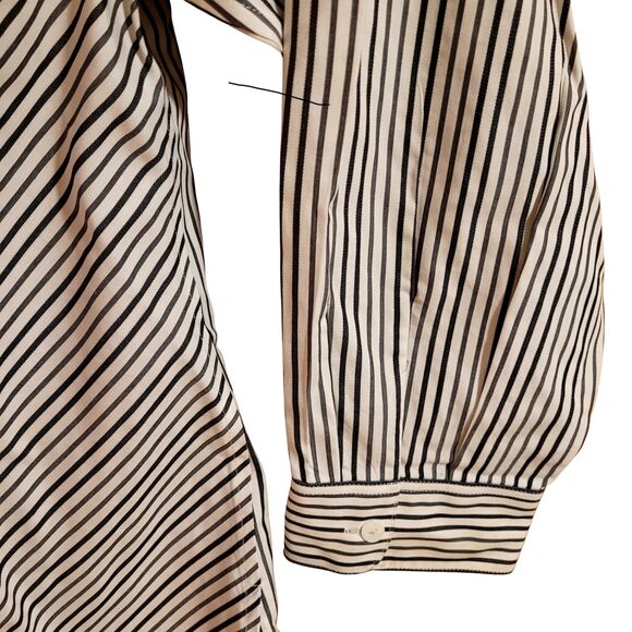 Foxcroft 20W Non-Iron Button Up Shirt Black White Gray Chevron Long Sleeve - Picture 2 of 6